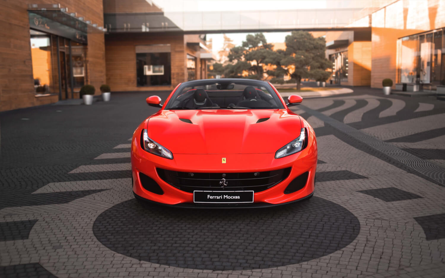 Ferrari третьяковский проезд